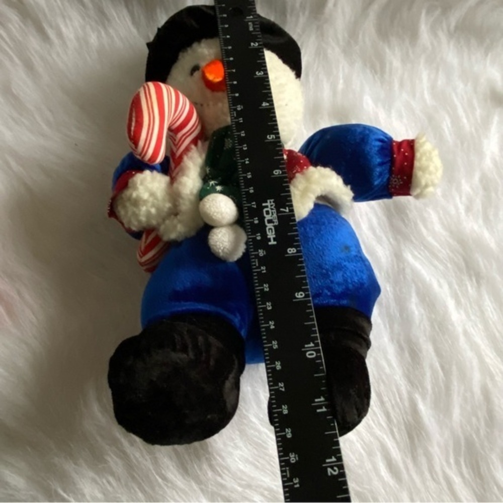 Christmas Frosty The Snow Man With Top Hat - Picture 4 of 5